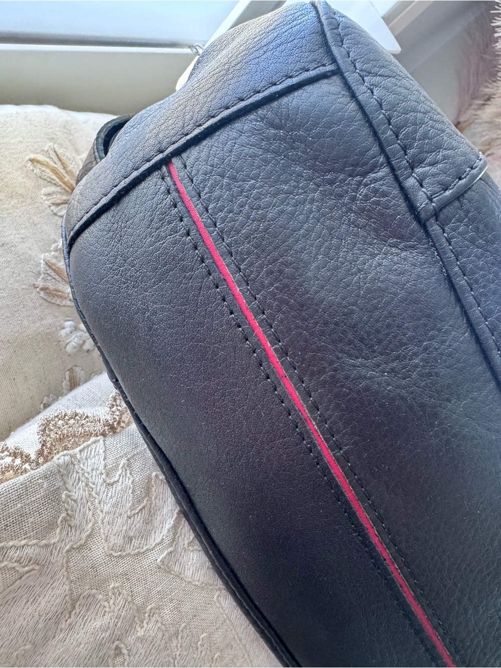 Hammitt Los Angeles Black Pebbled Leather Satchel Crossbody Red Suede - Picture 12 of 14